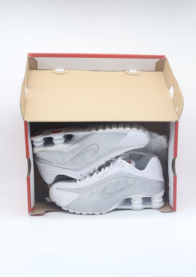 Nike Shox R4 White Metallic Silver