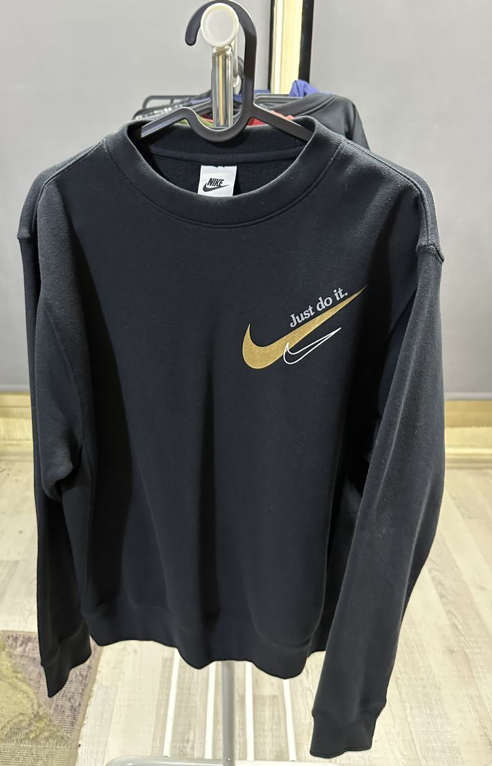 Nike Sweatshirt - S / 36