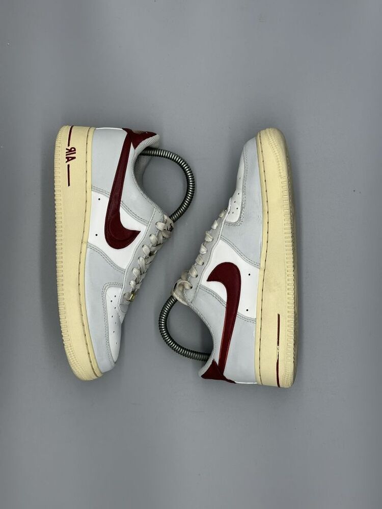 Nike Air Force 1 07 SE Swoosh Pocket Photon Dust Team Red