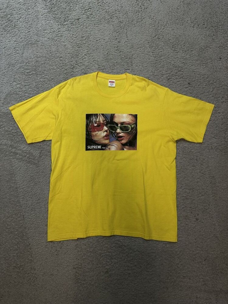 Supreme T-Shirt - XL / 42