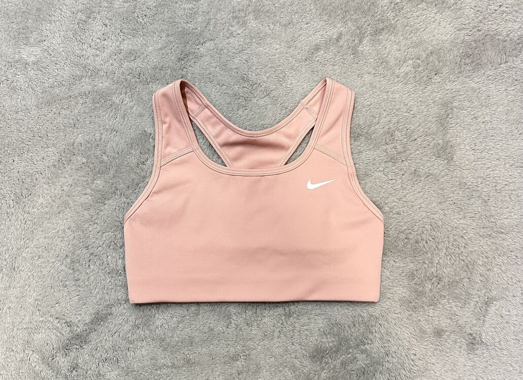 Nike Spor S�tyeni - L / 40