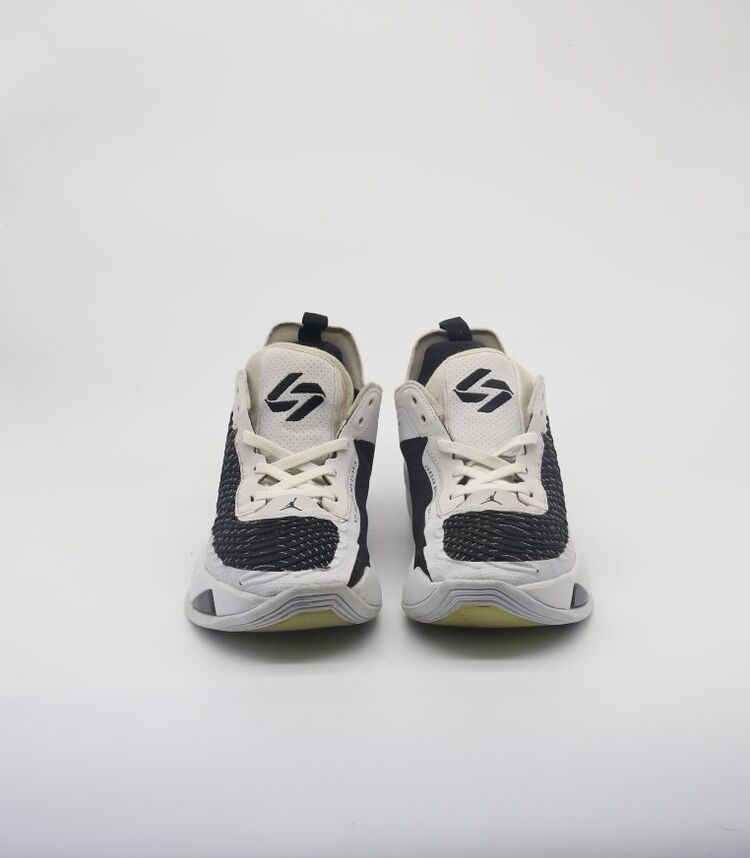 Nike DQ6513-107
