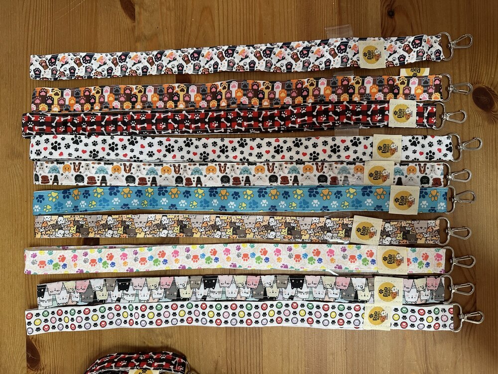Patili Dostlar Boyun Askısı