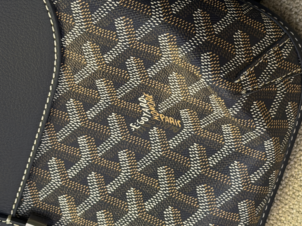 Goyard Lacivert Omuz Çantası