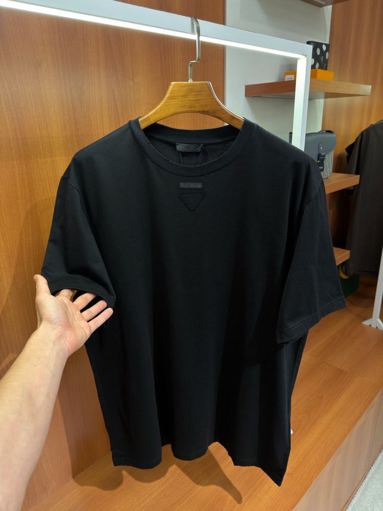 Prada Logo İşlemeli T-shirt