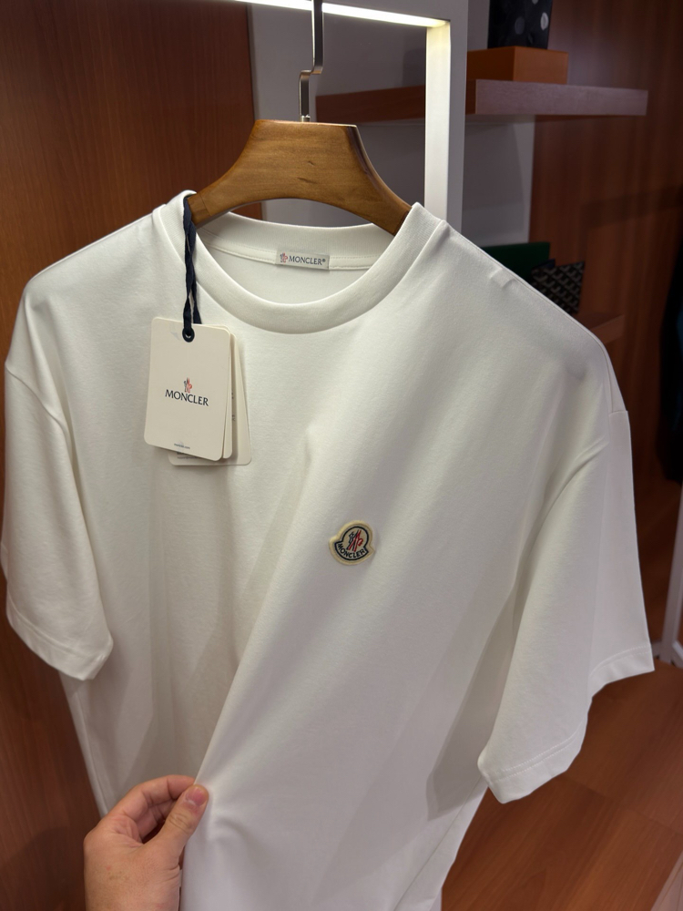 Moncler Beyaz Logo İşlemeli T-shirt