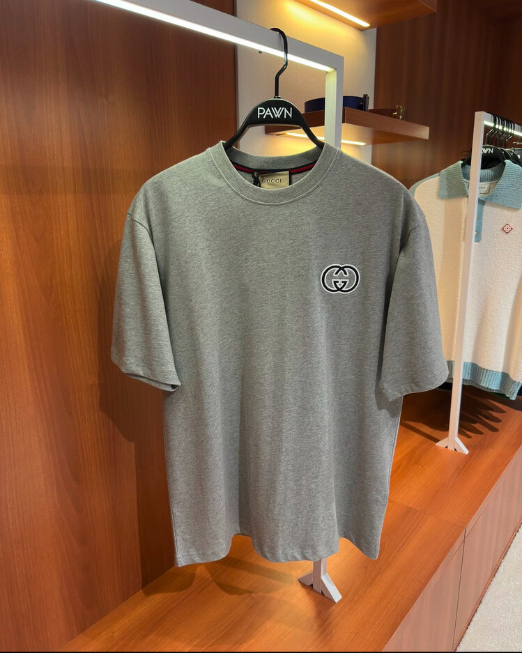 Gucci GG Göğüs İşlemeli T-shirt