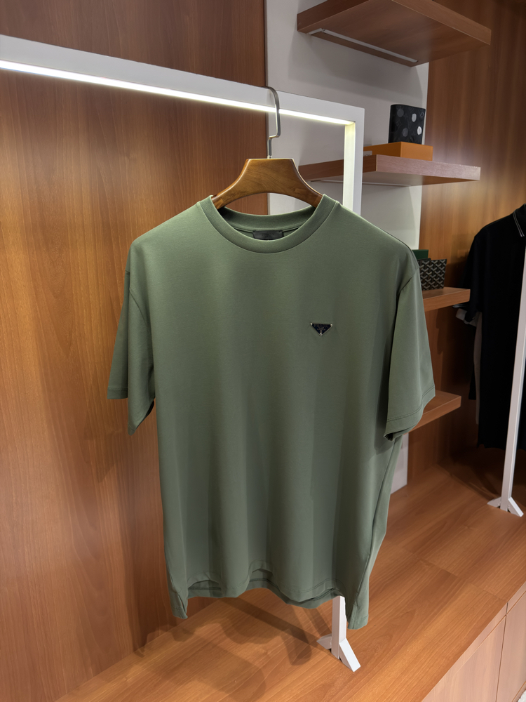 Prada Logo İşlemeli Fıstık Yeşili T-shirt