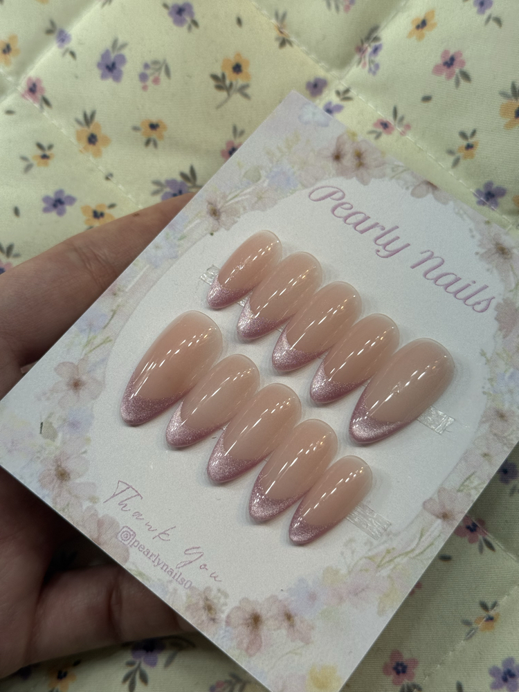 Cat Eye Pink French