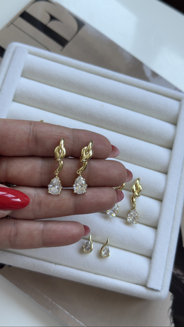 Vip Seri Taşlı Boote Küpe 