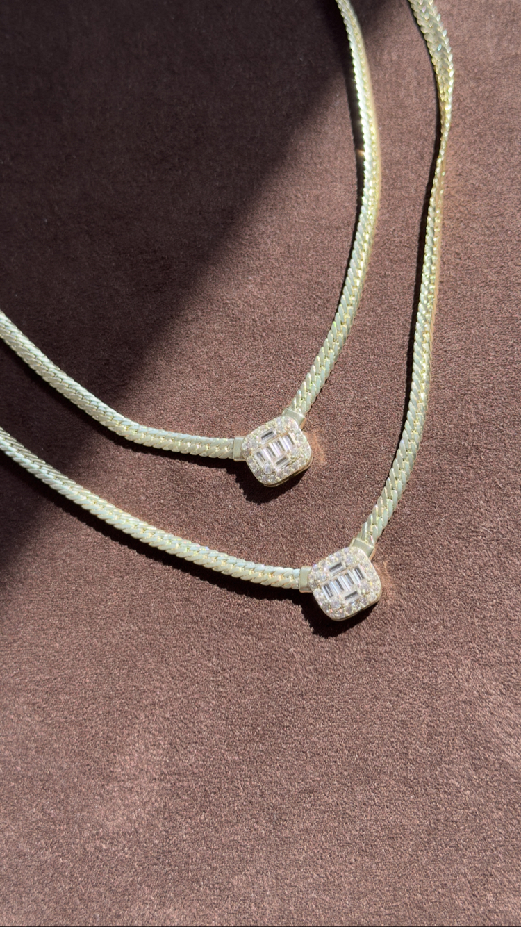 Özel Seri 14k Baget Taşlı Opal Kolye