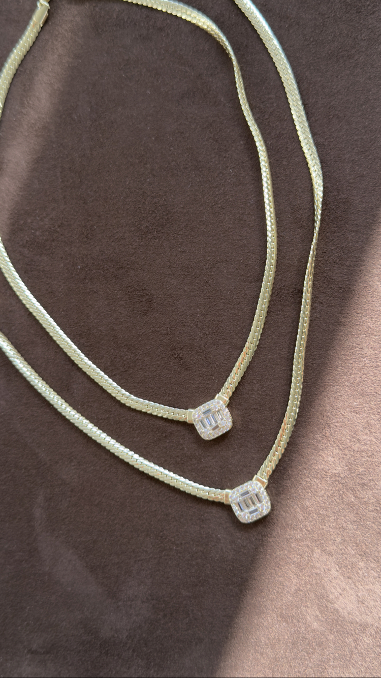 Özel Seri 14k Baget Taşlı Opal Kolye