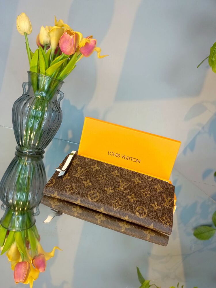 Louis vuitton cüzdan