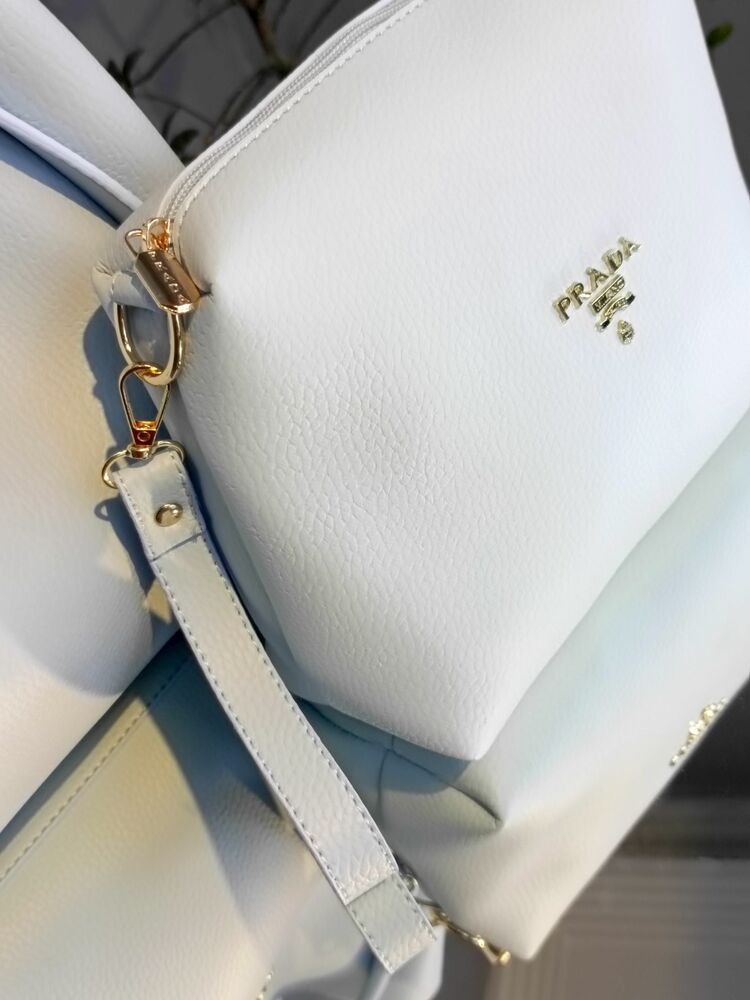 Prada Salaş