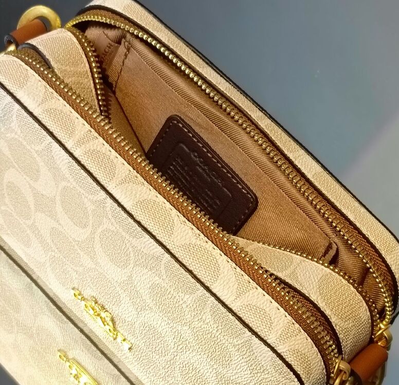 Coach Box