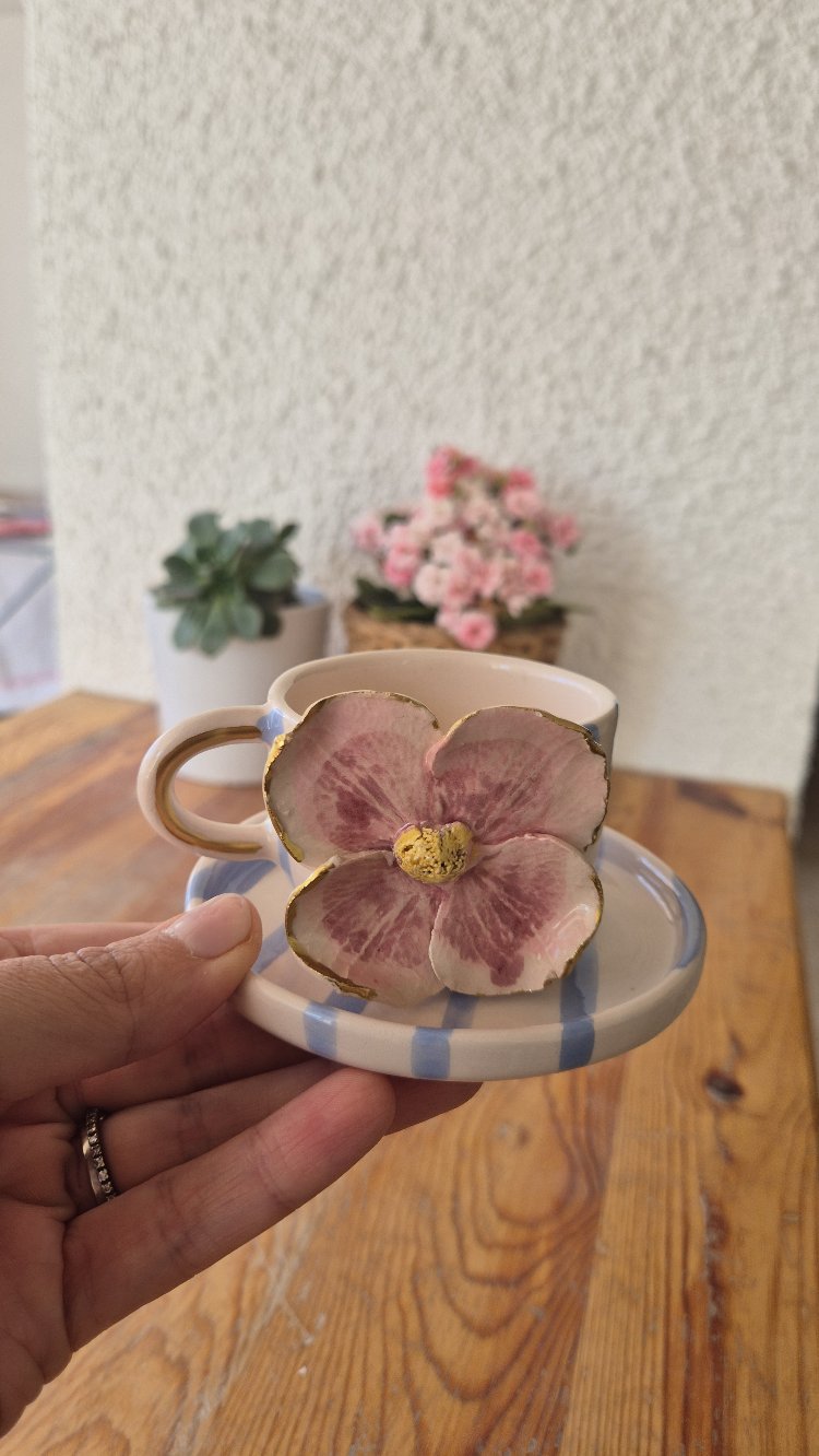 Badem Çiçeği Türk Kahvesi Fincanı ve Alt Tabak