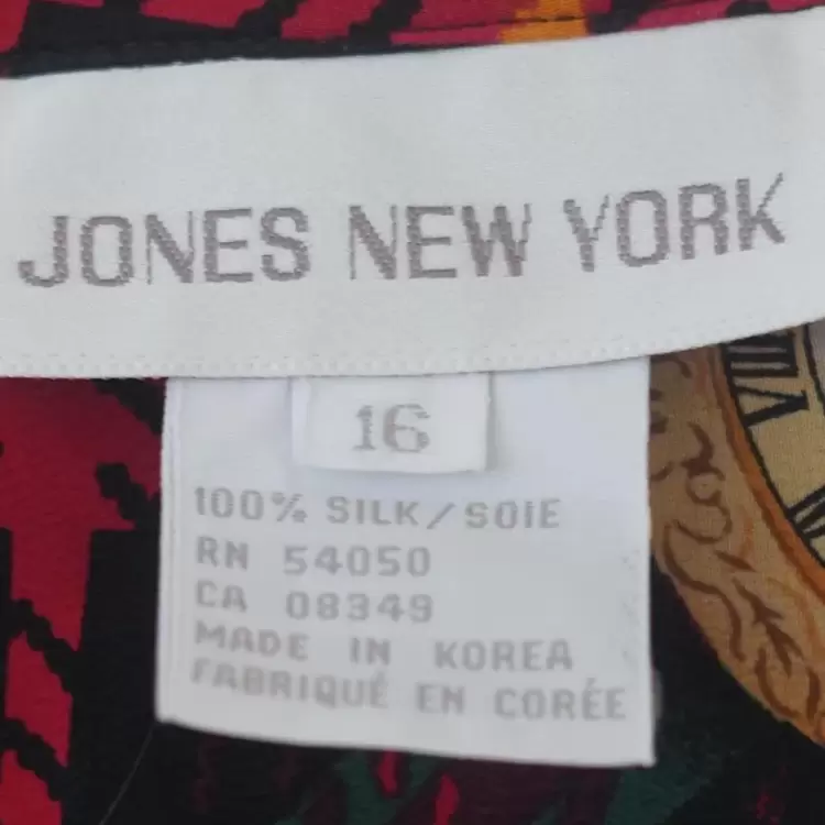 Jones New York Vintage İpek Gömlek – Cep Saati Desenli, Oversize, %100 Silk