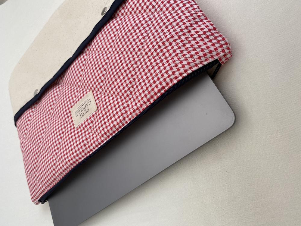 Kırmızı pötikare Laptop/Evrak çantası