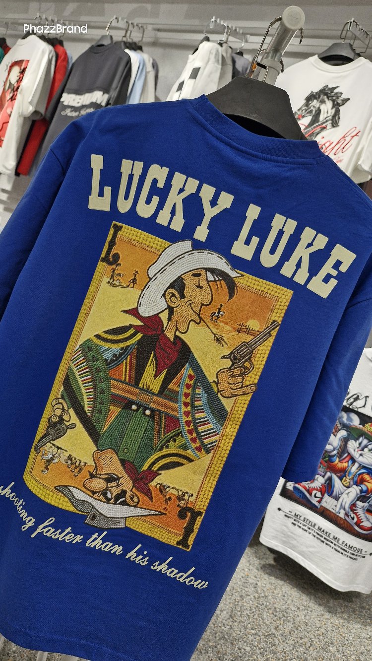 Lucky Luke Baskılı Oversize Mavi Tişört – Vintage Western Style