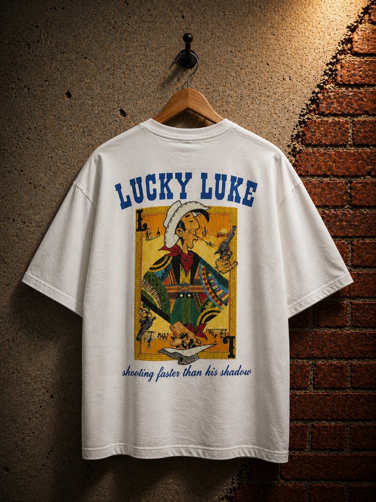 Lucky Luke Baskılı Oversize Beyaz Tişört – Vintage Western Style
