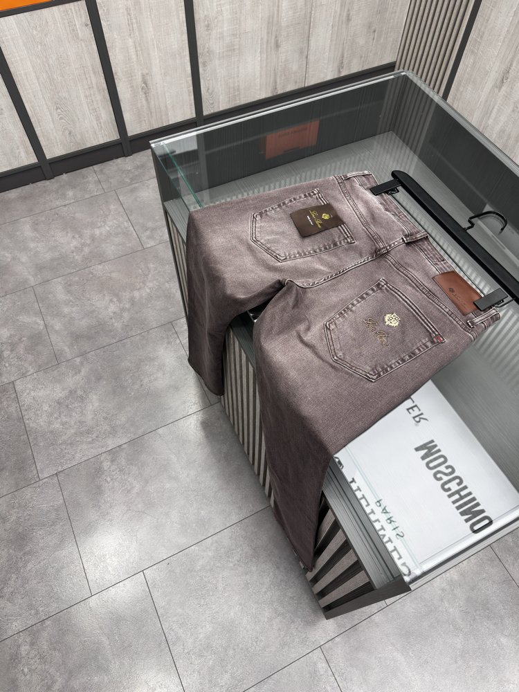 Loro Piana      Jeans ( İthal ) 