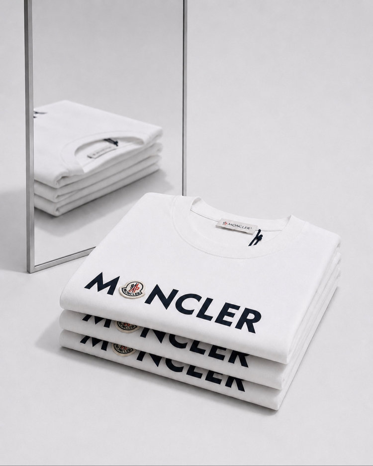 Moncler premium   T-shirt 