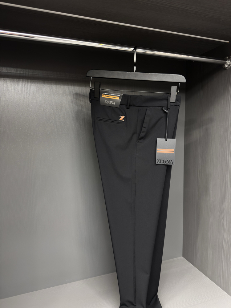 Zegna    Jogger  ( İthal )  2198