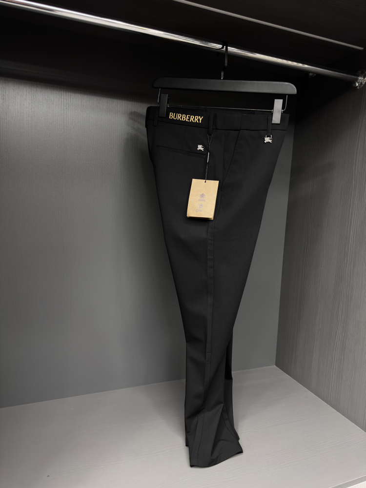 Burberry Jogger ( İthal )
