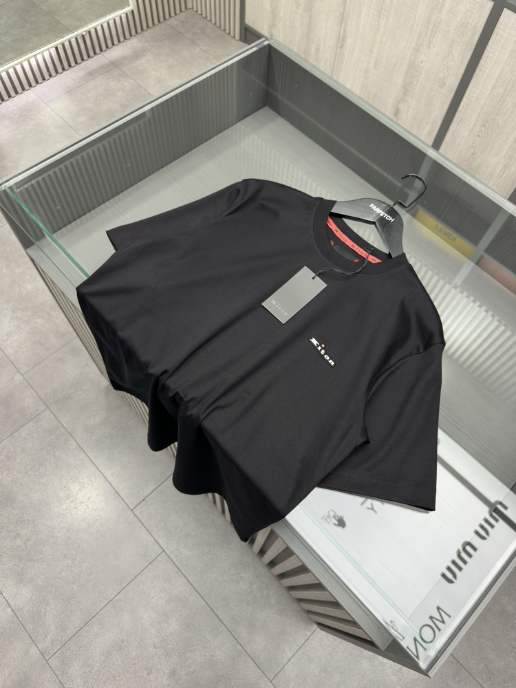 Kiton  merserize kumaş    T-shirt 