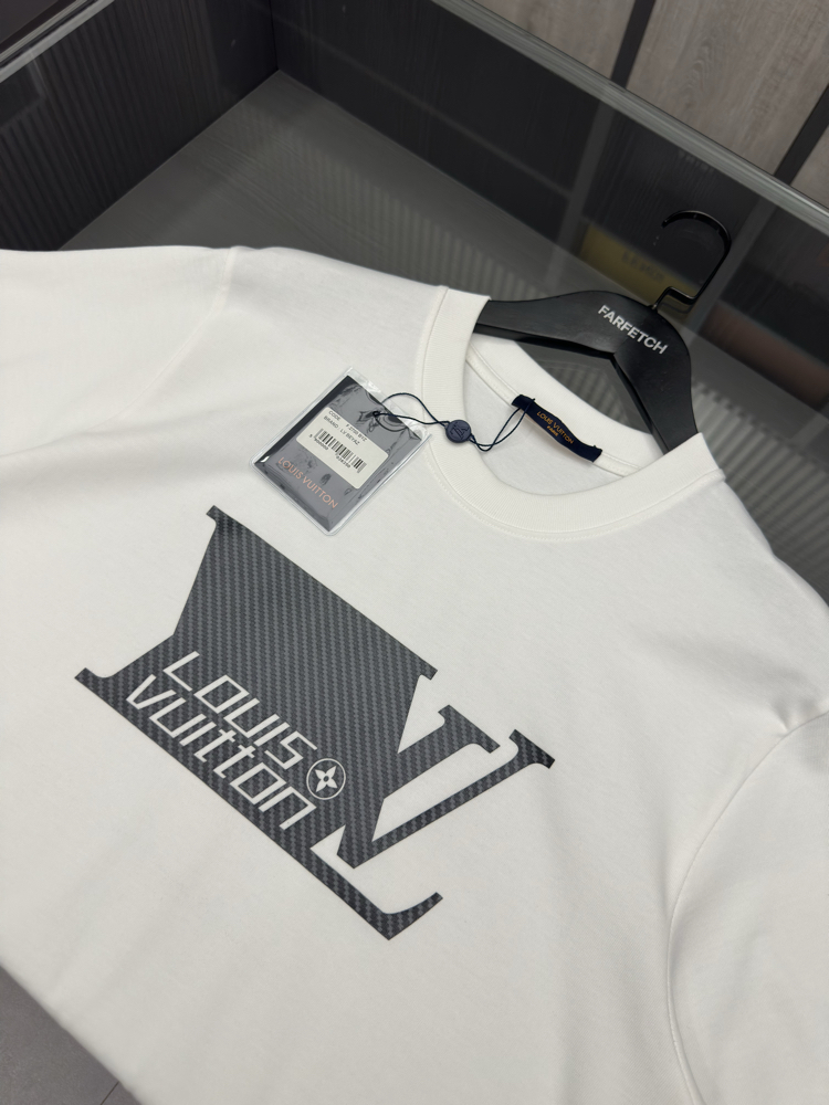 Louıs Vuıtton  premıum  cotton    T-shirt 