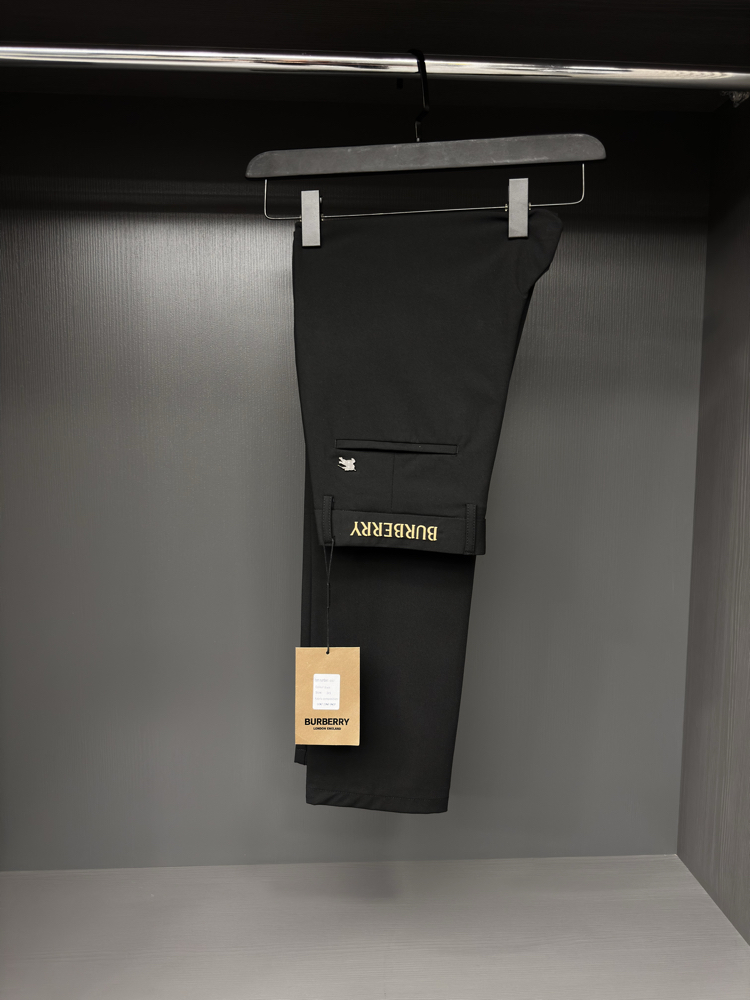 Burberry Jogger ( İthal )