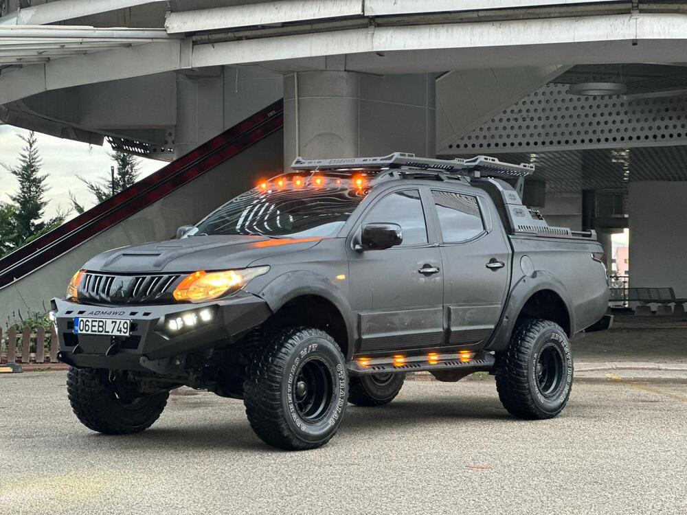 Fiat Fullback Uyumlu Lazer Kesim Çelik Yan Basamak
