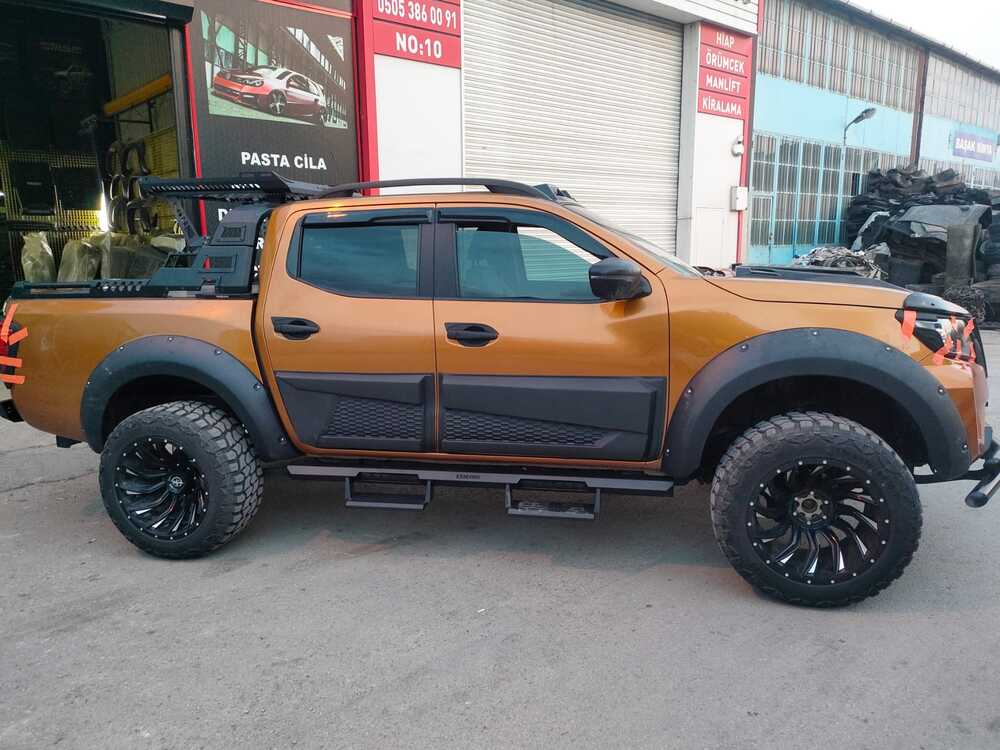 Nissan Navara Uyumlu Lazer Kesim Çelik Yan Basamak Çift Ayaklı