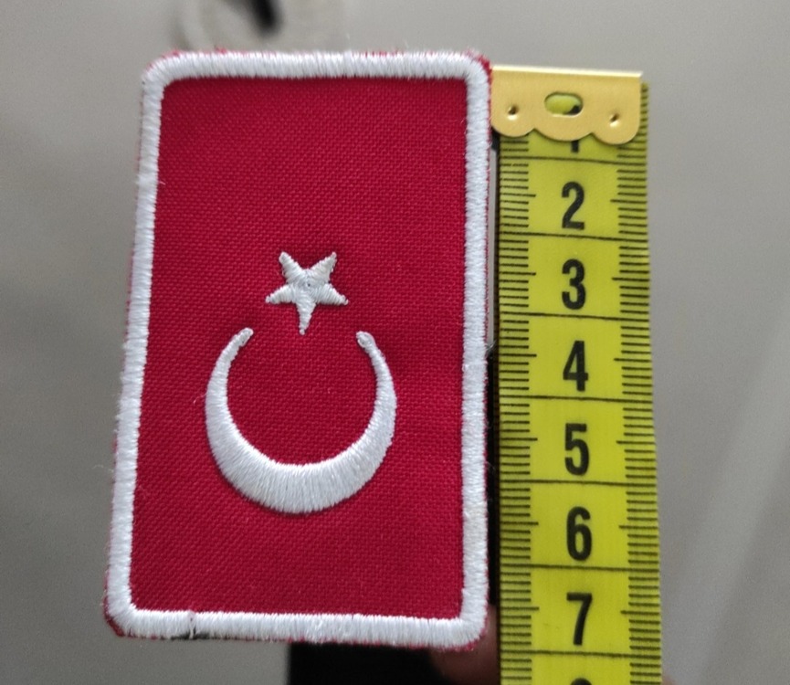 BAYRAK / Beyaz Çerçeveli 