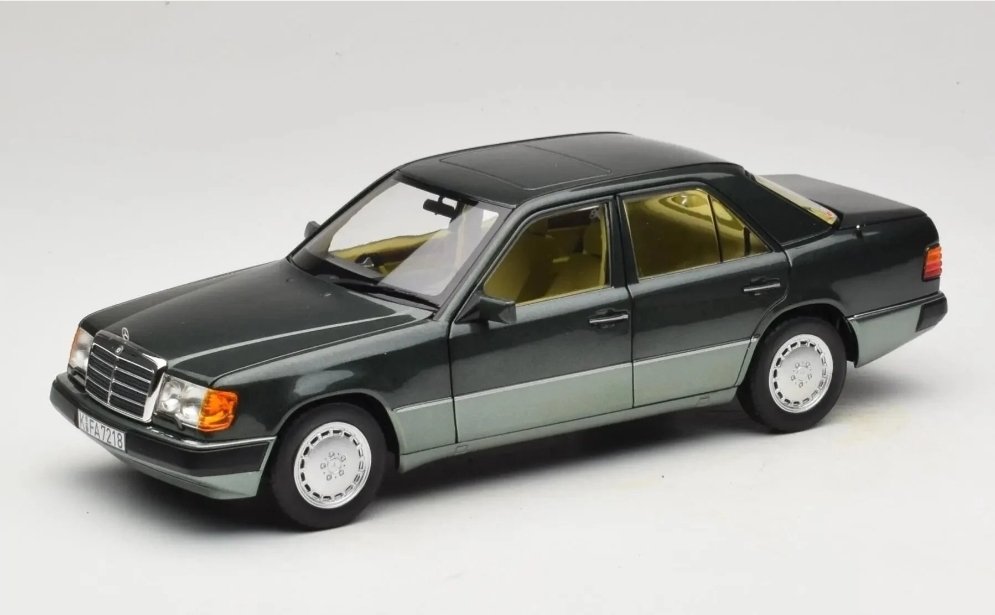 18 NOREV 1990 MERCEDES BENZ E CLASS 230E W124 NiGHT GREEN
