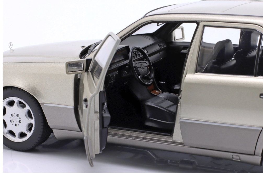 MERCEDES-BENZ 500 E (W124) SMKKE SiLVER