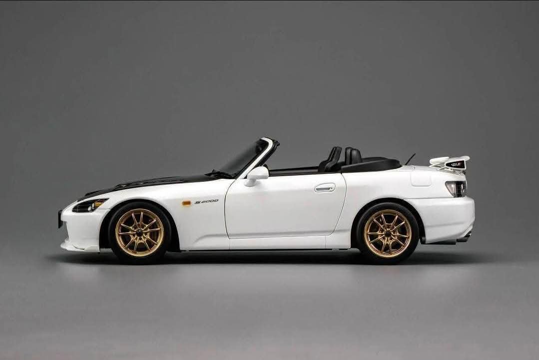 1.18 MOTORHELIX HONDA S2000 AP2 MUGEN