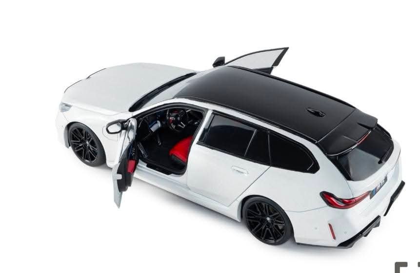 BMW M5 TOURING - ALP BEYAZI DÜZ RENK 2025