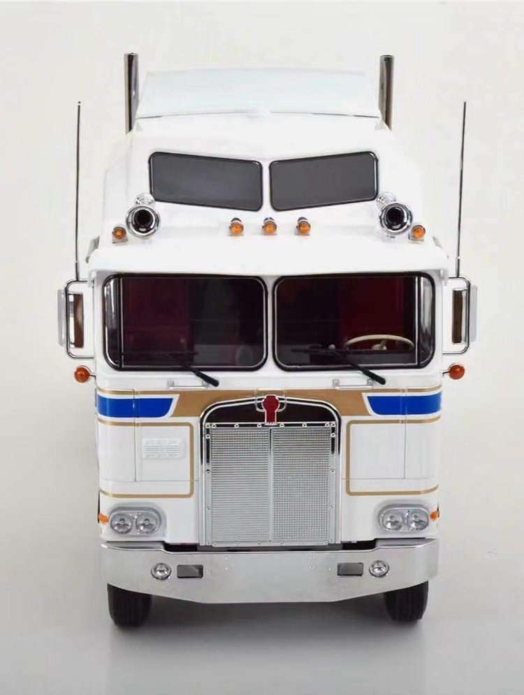 ROAD KİNGS 1976 K100 AERODYNE PRİME MOVER VIT200 BİCENTENNİAL 1:18 SCALE