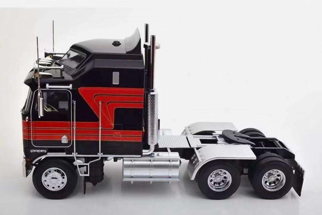 ROAD KINGS - 1976 KENWORTH K100 AERODYNE BLACK WITH RED 1:18 SCALE