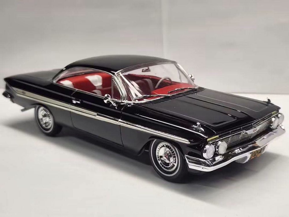 1:18 Sun Star 1961 Chevrolet Impala SS 409 Black