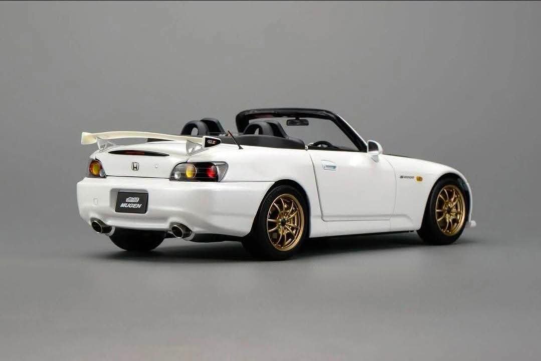 1.18 MOTORHELIX HONDA S2000 AP2 MUGEN