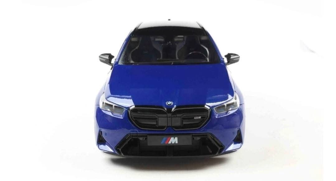 SOLiDO 2025 BMW M5 TOURING (G99)