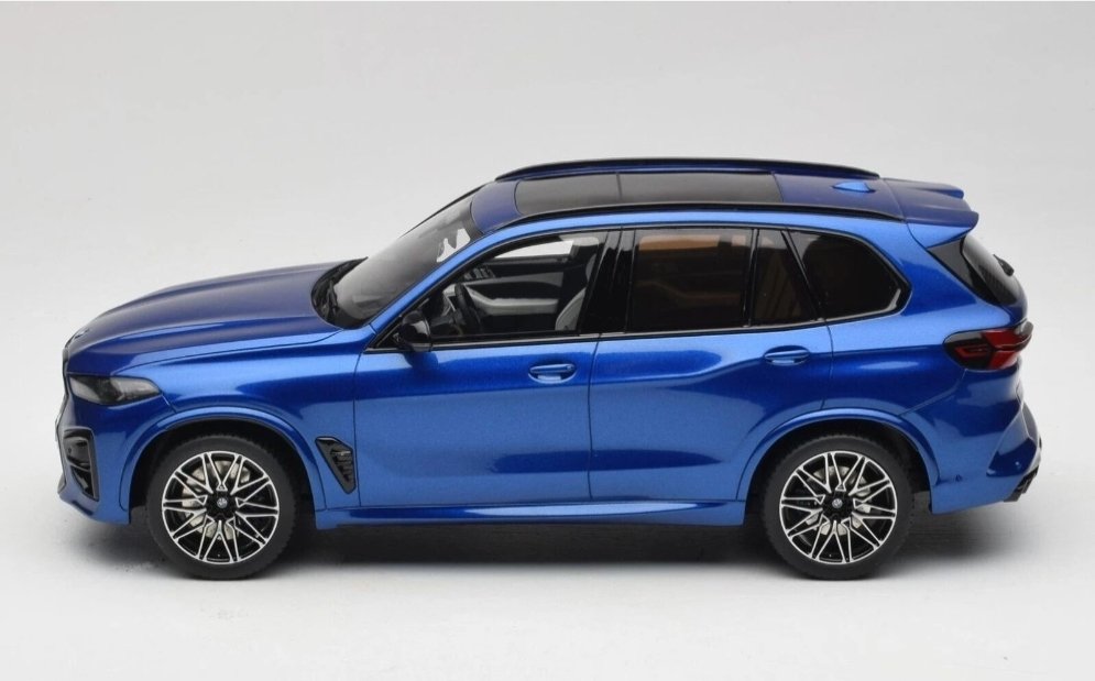 1:18 GT SPIRIT 2023 BMW X5 M Competition