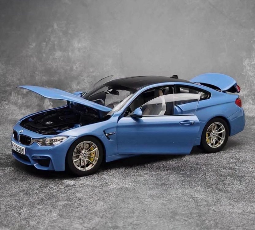 1:18 Paragon 2014 BMW M4 F82