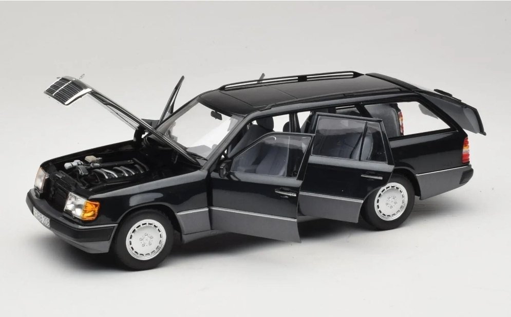 1:18 NOREV 1990 MERCEDES BENZ 300D T MODEL BLUE-BLACK