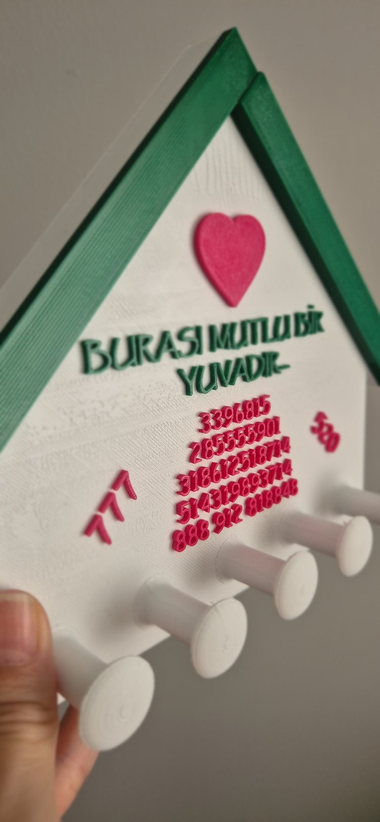 Yuva Anahtarlık