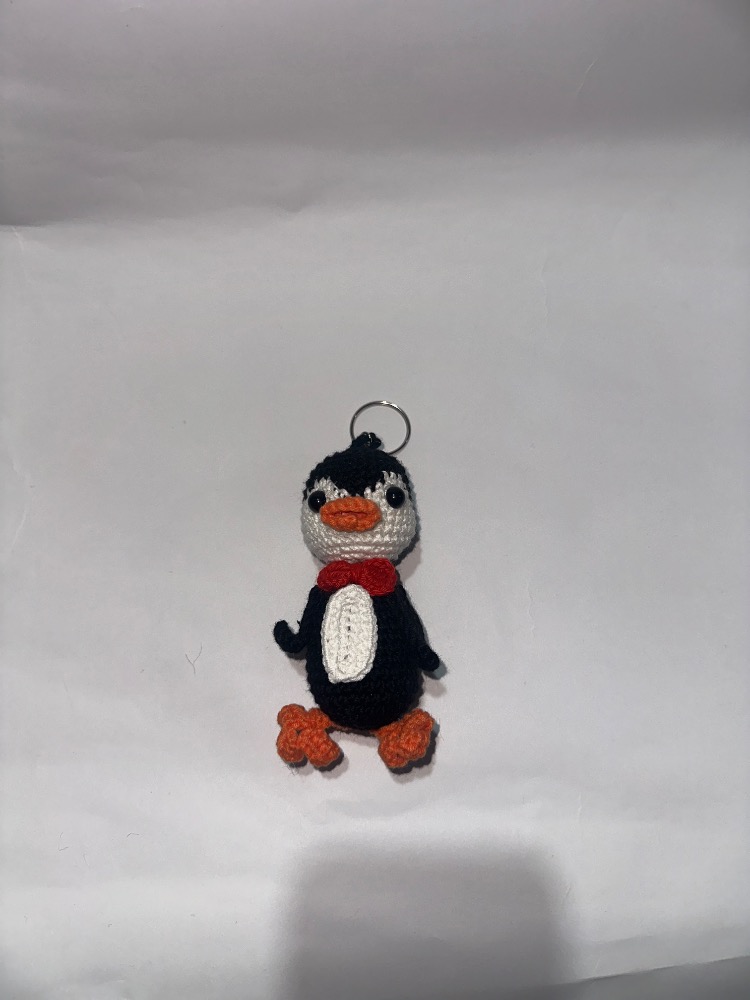 yalnız penguen figür anahtarlık