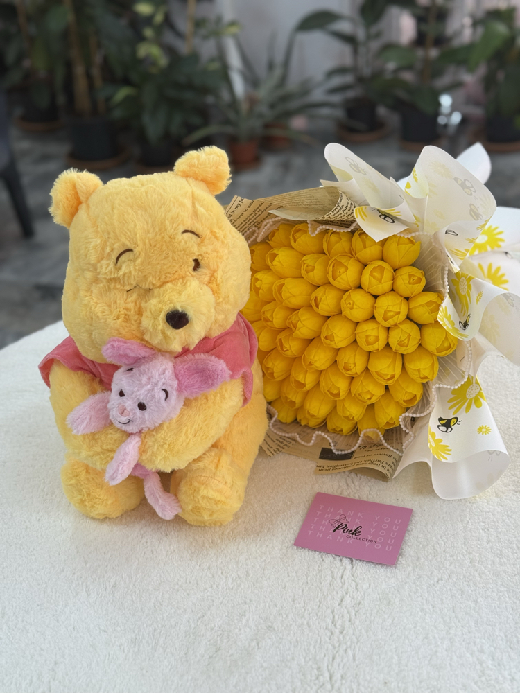 Winnie pooh lale buketi ikili set