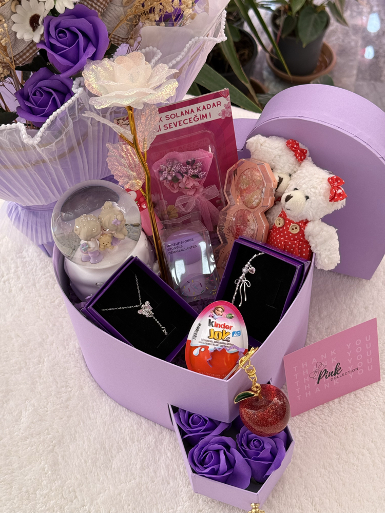 Love flowers lila
